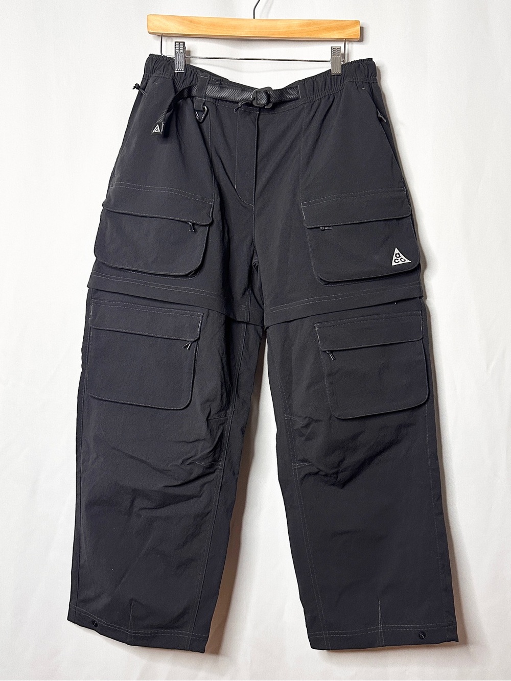 Nike ACG Smith Summit Women's Zip-off Cargo Pants Medium - Picture 13 of 16